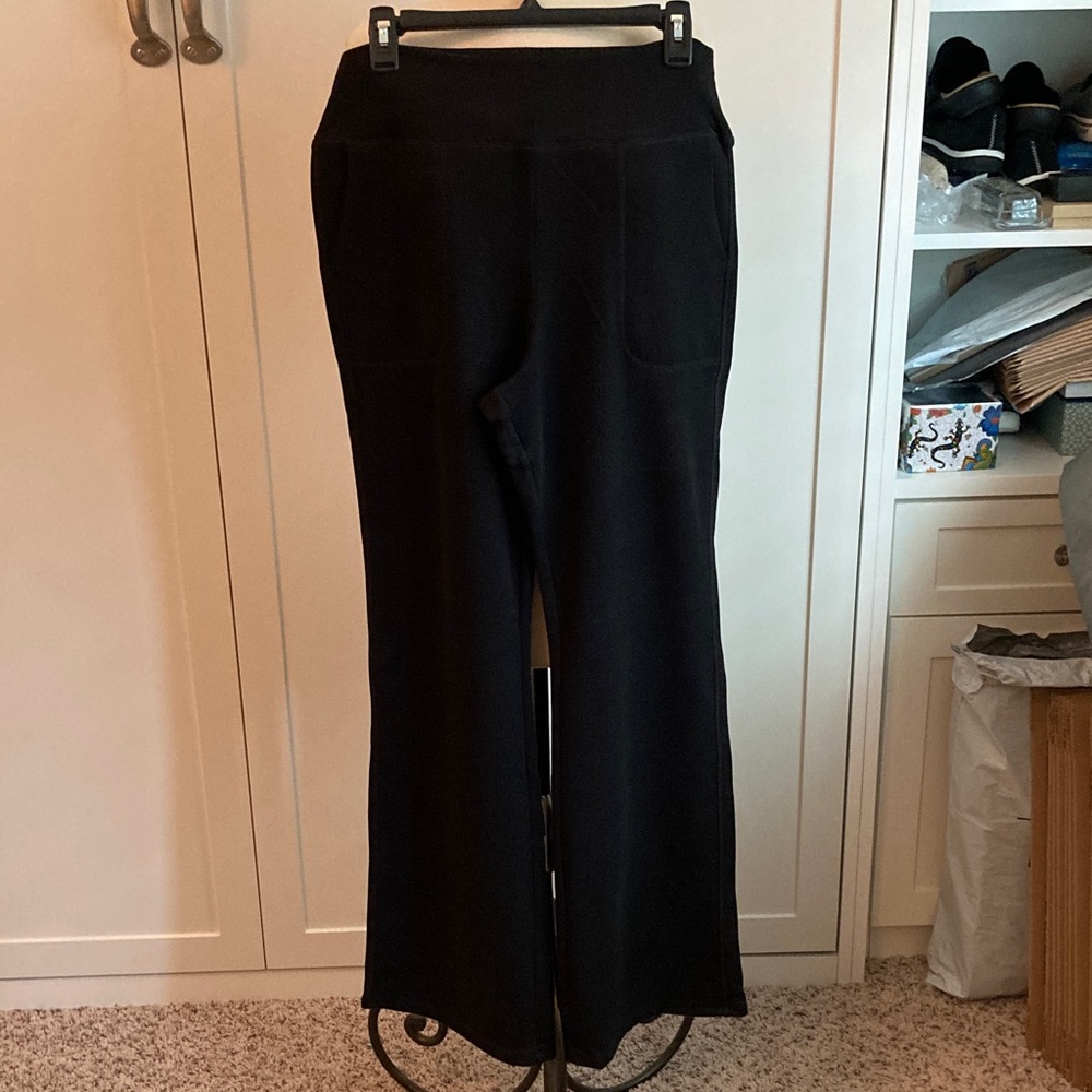 Calvin Klein performance super soft knit stretchy pants with front pockets